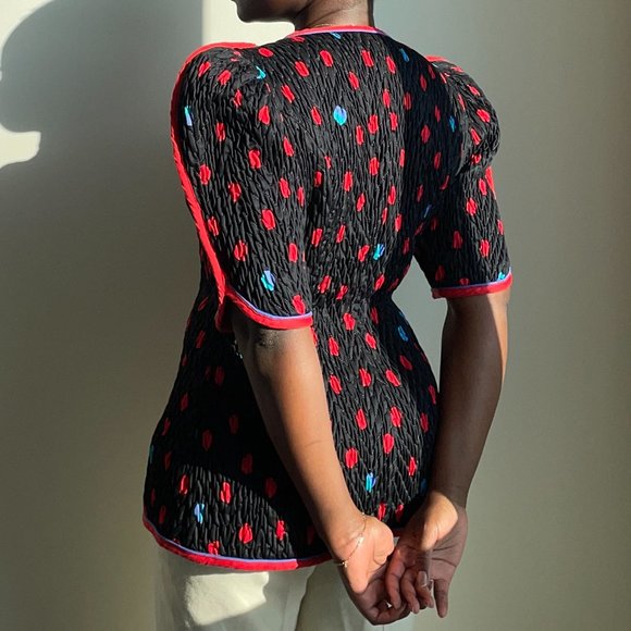 *SOLD* RARE Vintage 80s JEANNE MARC Wearable Art Quilted Red Cotton Jacket - Picture 3 of 3